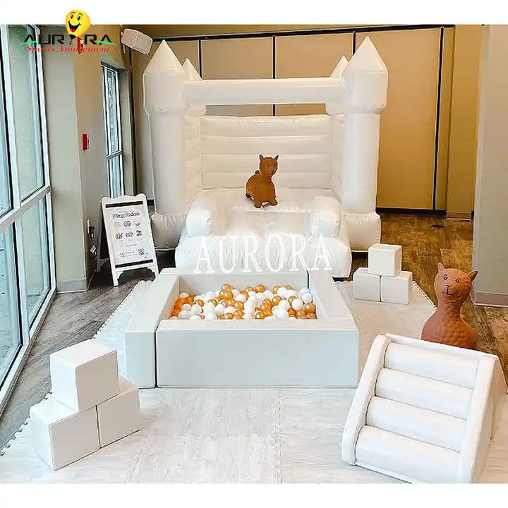 Plac zabaw w pomieszczeniach podgrzewanych wyposażenie do zabaw