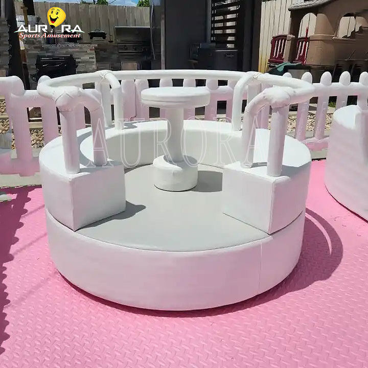 Biały różany zestaw zabaw dla dzieci