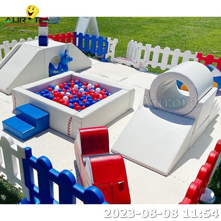 Sprzęt do zabawy miękkiej Slide Indoor Soft Play For Kids Soft Play Set Sprzęt brązowy